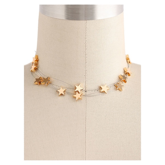 Gold Stars Layered Short Necklace - Picture 2 of 4